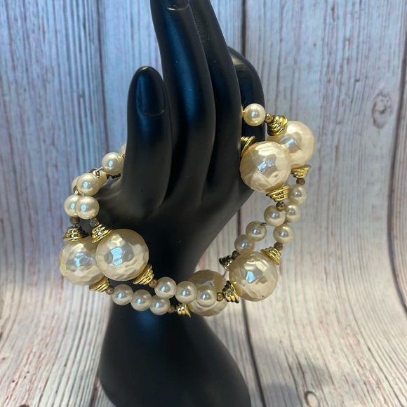 Faux Pearl Double Strand Stretch Bracelet - Picture 2 of 2